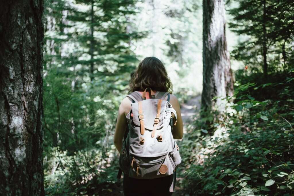 packing list for hiking vacation